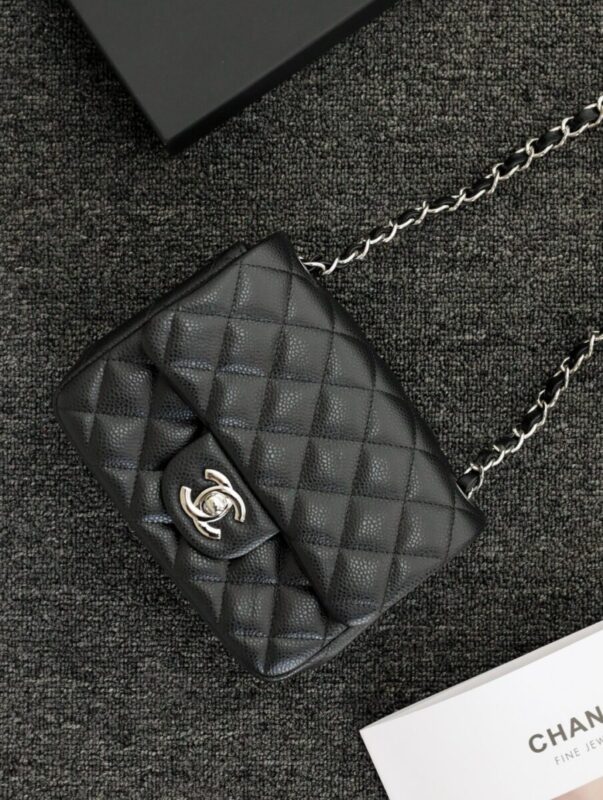 Replica CHANEL Classic Flap 17cm Silver - top-tier luxury replica shoulder bag