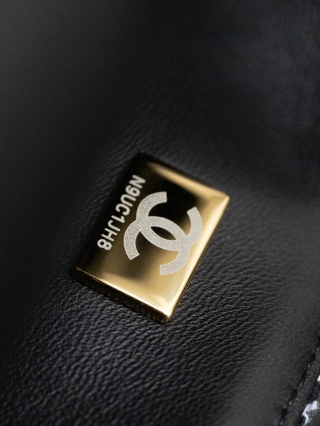 Replica CHANEL 24p Tweed Black and White - elite superclone designer purse