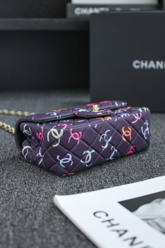 Replica CHANEL 24s Graffiti Classic Flap Mini - premium-grade designer purse dupe