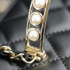 Replica CHANEL 24s Pearl Handle Box Black - ultra-realistic fake designer tote