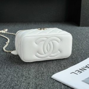Replica CHANEL 24s Pearl Handle Box White - high-end fake designer purse