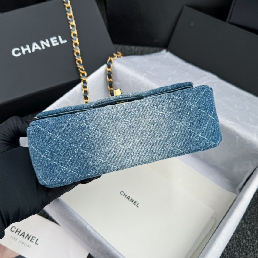 Replica CHANEL Classic Flap 20cm Denim - high-quality designer bag clone