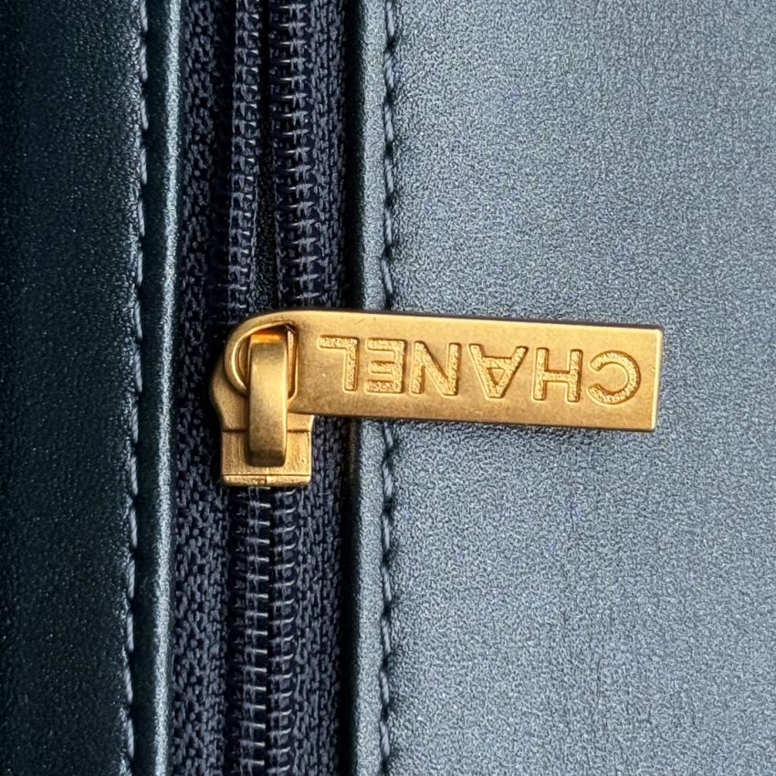 Replica CHANEL Classic Flap 20cm Denim - premium 1:1 fake handbag model