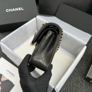 Replica CHANEL Classic Flap 23cm Black - best-selling designer handbag dupe