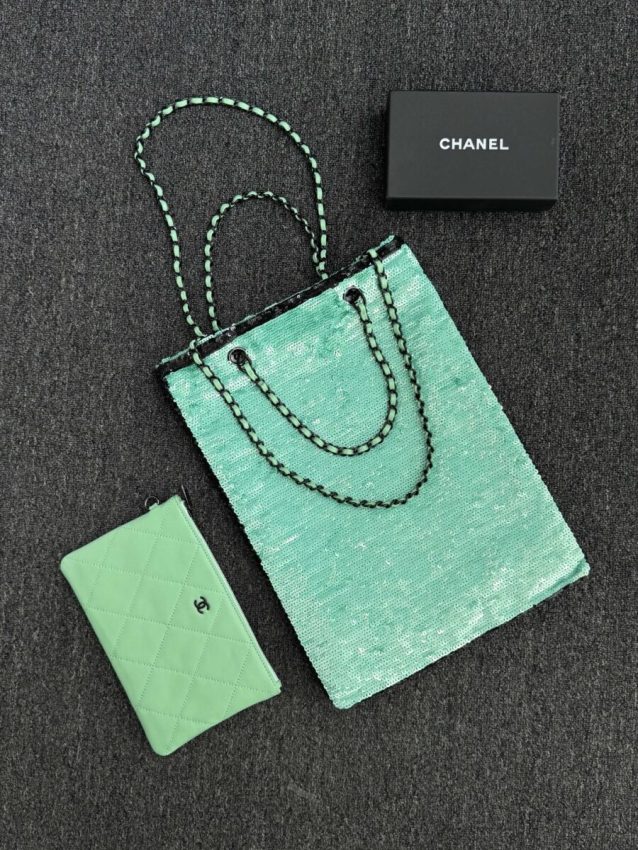 Replica CHANEL Sequin Shoulder Bag Green - realistic designer-inspired fake bag