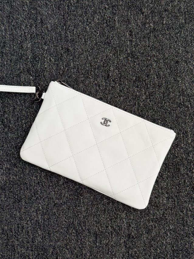 Replica CHANEL Sequin Shoulder Bag White - near-authentic luxury replica handbag