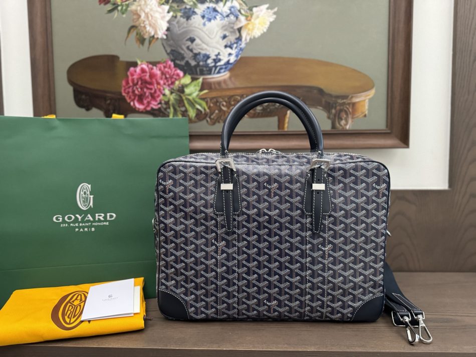 Goyard Ambassade MM Document Case Navy Blue