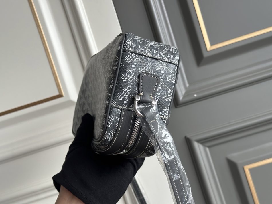 Goyard Cap Vert PM Bag Grey