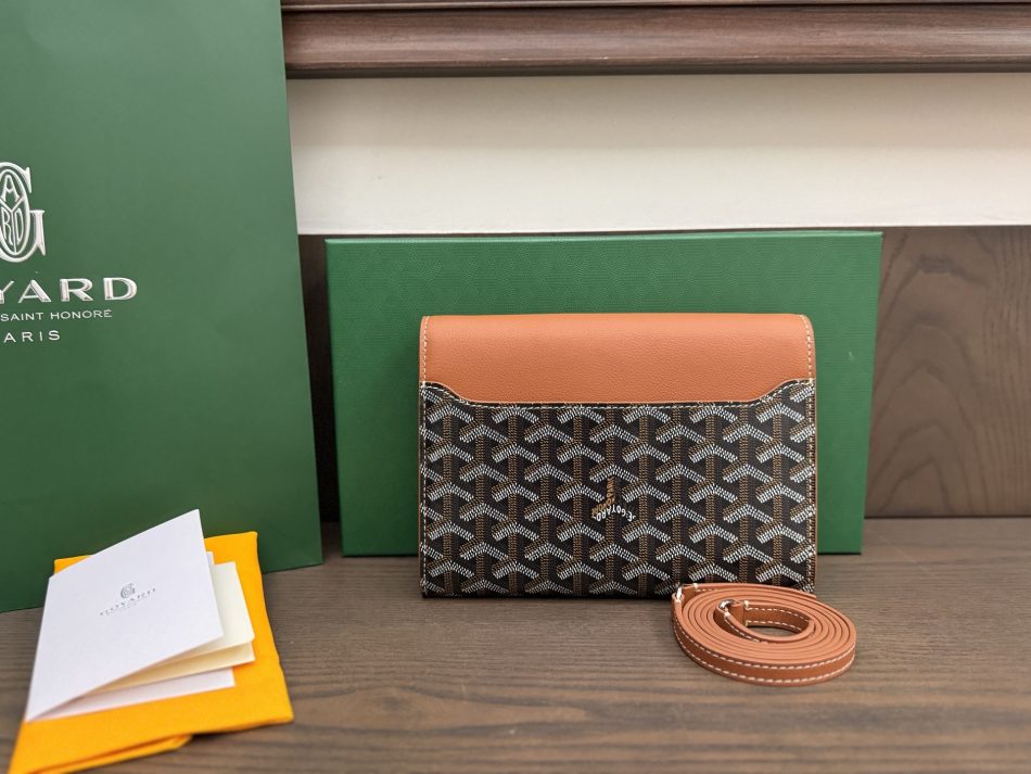 Goyard Chypre Wallet Pouch Brown