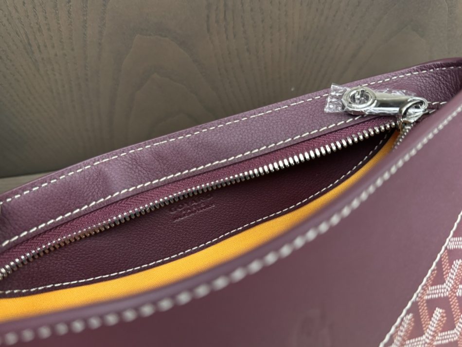 Goyard Hirondelle Bag Bourdeaux