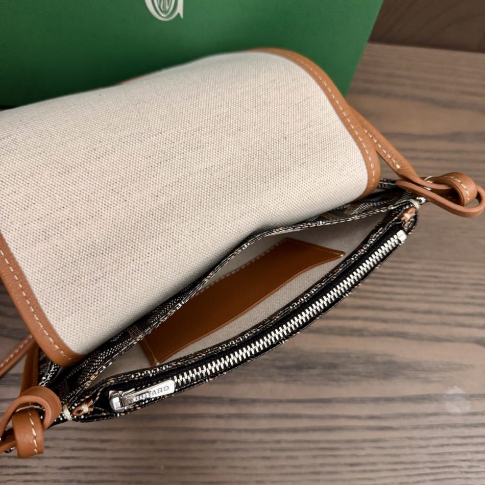 Goyard Plumet Pouch-Wallet Brown