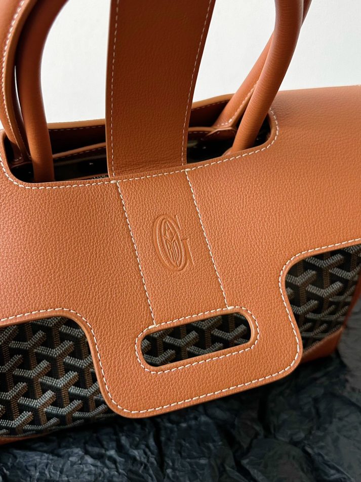 Goyard Saigon Tote Brown