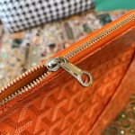 Goyard Sainte-Marie MM Clutch Orange