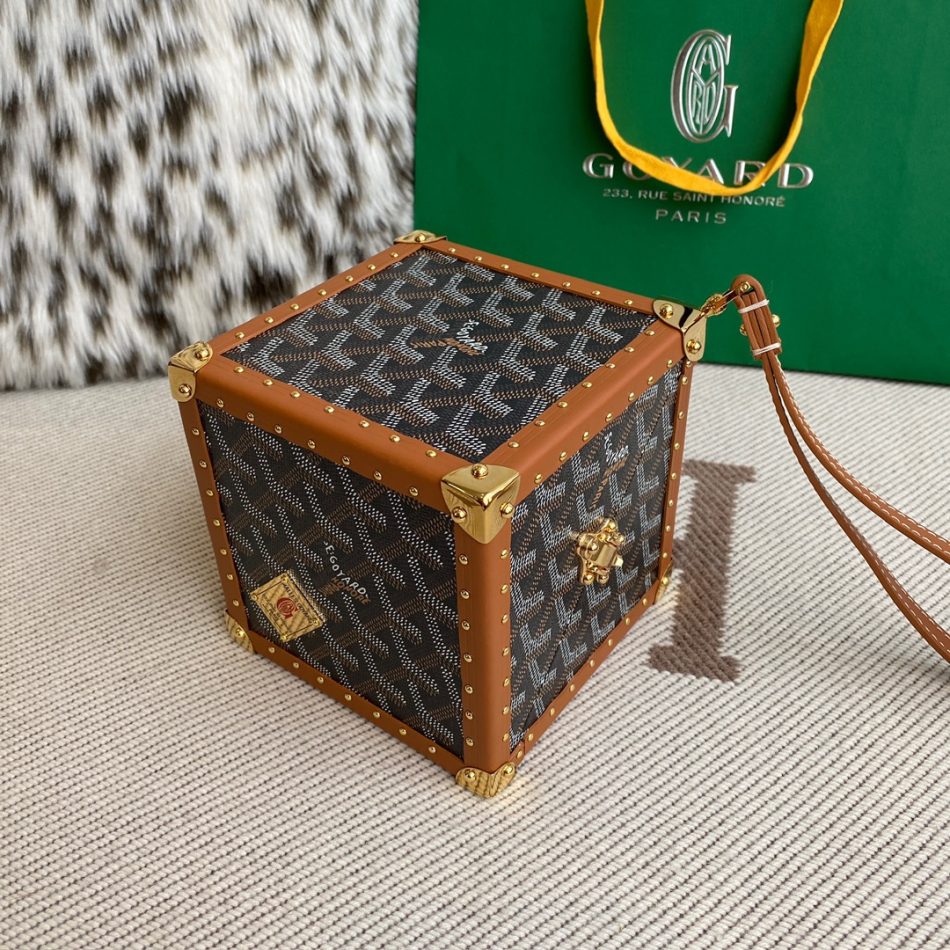 Goyard DE Trunk Brown
