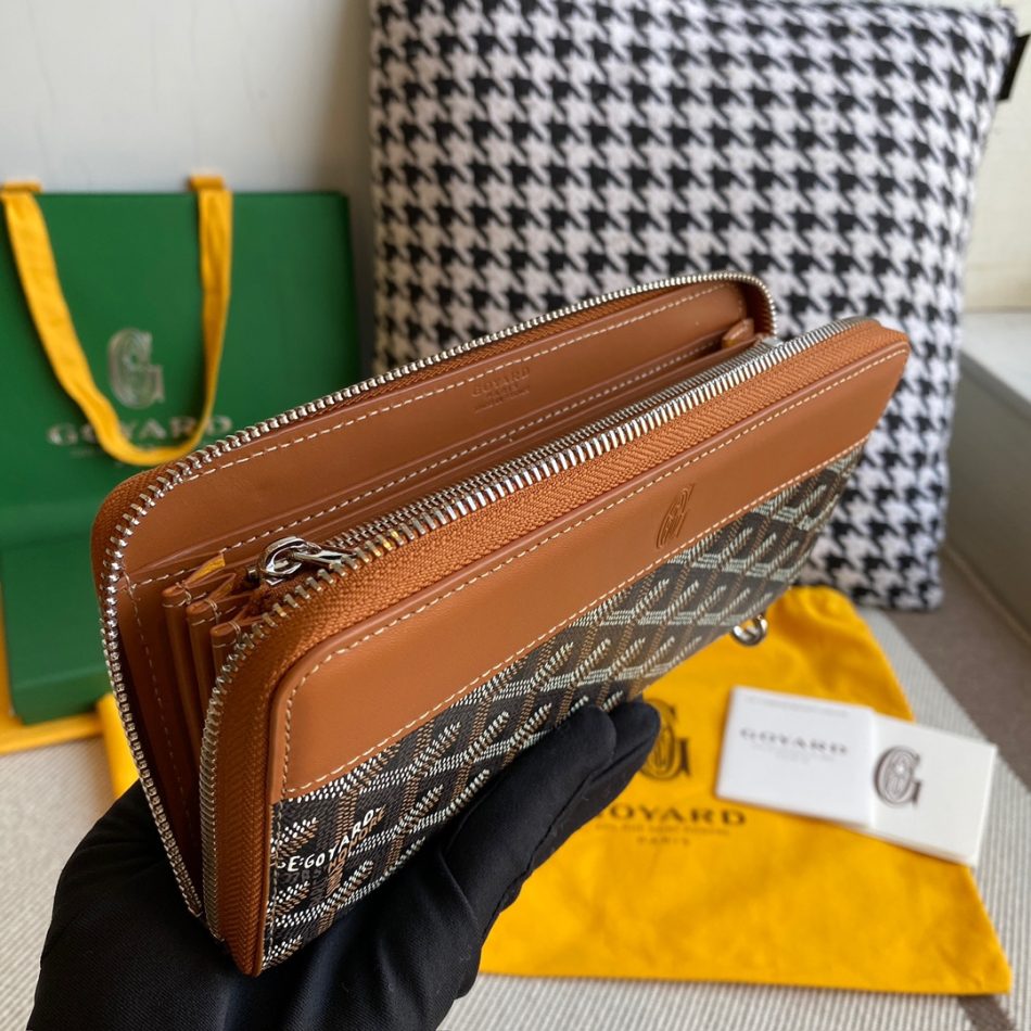 Goyard Matignon GM Wallet Brown