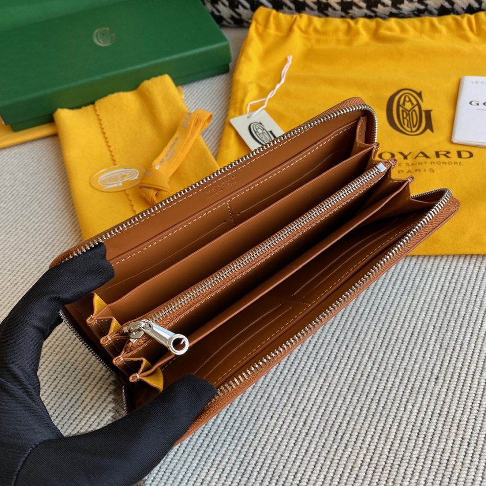 Goyard Matignon GM Wallet Brown